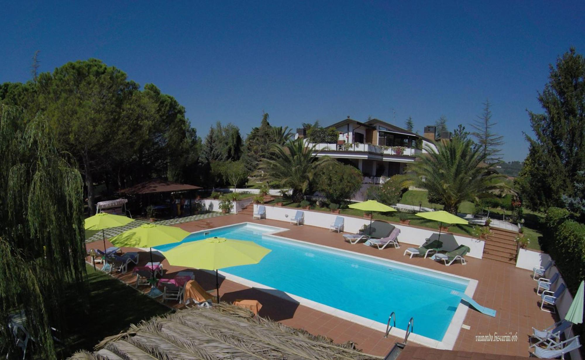 Villa Serena Assisi Kültér fotó